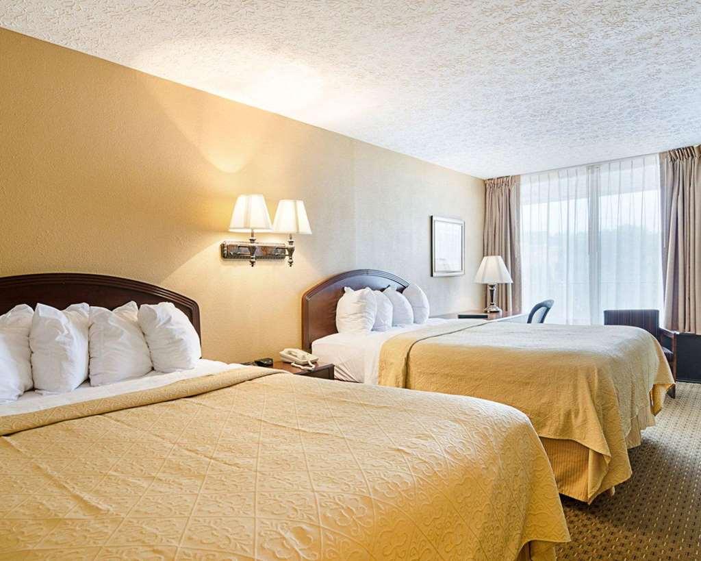 Quality Inn ルイスバーグ 部屋 写真