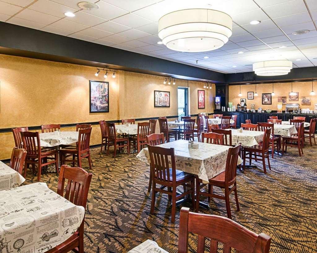 Quality Inn ルイスバーグ レストラン 写真